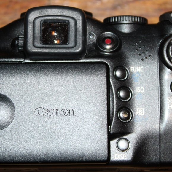 2006 Canon PowerShot S3 IS Camera w/ Bag - Picture 4 of 8